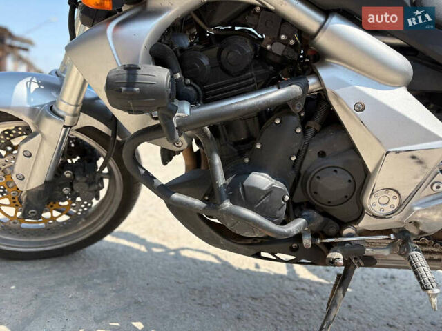 Серый Кавасаки Versys 650, объемом двигателя 0.65 л и пробегом 49 тыс. км за 4700 $, фото 21 на Automoto.ua
