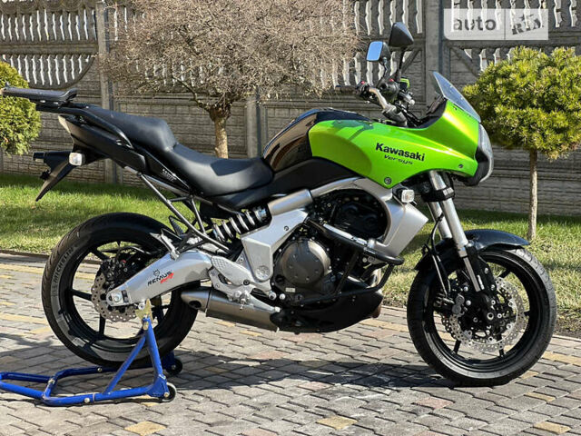 Зелений Кавасакі Versys 650, об'ємом двигуна 0.65 л та пробігом 1 тис. км за 5100 $, фото 16 на Automoto.ua