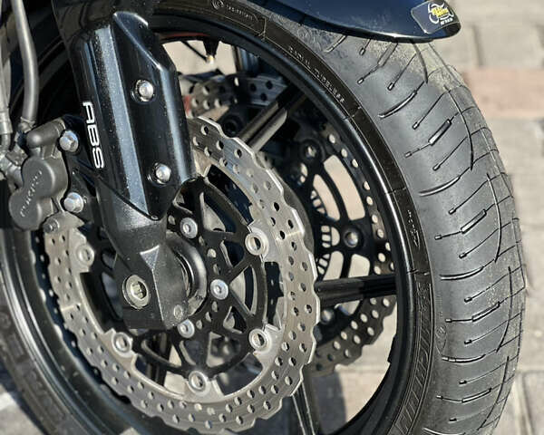 Зелений Кавасакі Versys 650, об'ємом двигуна 0.65 л та пробігом 1 тис. км за 5100 $, фото 15 на Automoto.ua