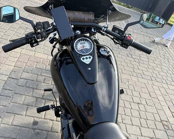 Чорний Кавасакі VN 900, об'ємом двигуна 0.9 л та пробігом 25 тис. км за 6900 $, фото 4 на Automoto.ua