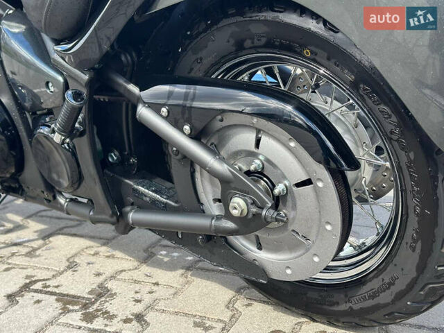 Серый Кавасаки VN 900, объемом двигателя 0.9 л и пробегом 1 тыс. км за 8999 $, фото 7 на Automoto.ua