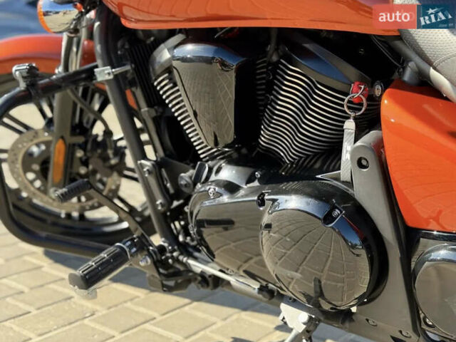 Оранжевый Кавасаки VN 900, объемом двигателя 0.9 л и пробегом 12 тыс. км за 7999 $, фото 11 на Automoto.ua