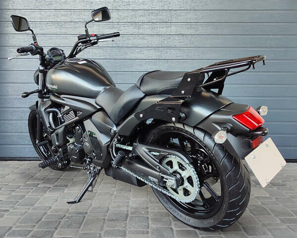 Чорний Кавасакі Vulcan 650S, об'ємом двигуна 0.65 л та пробігом 9 тис. км за 7400 $, фото 4 на Automoto.ua