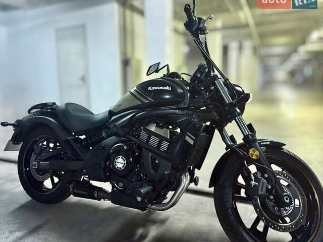 Черный Кавасаки Vulcan 650S, объемом двигателя 0.65 л и пробегом 10 тыс. км за 7500 $, фото 4 на Automoto.ua