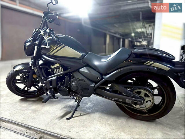 Черный Кавасаки Vulcan 650S, объемом двигателя 0.65 л и пробегом 10 тыс. км за 7500 $, фото 7 на Automoto.ua