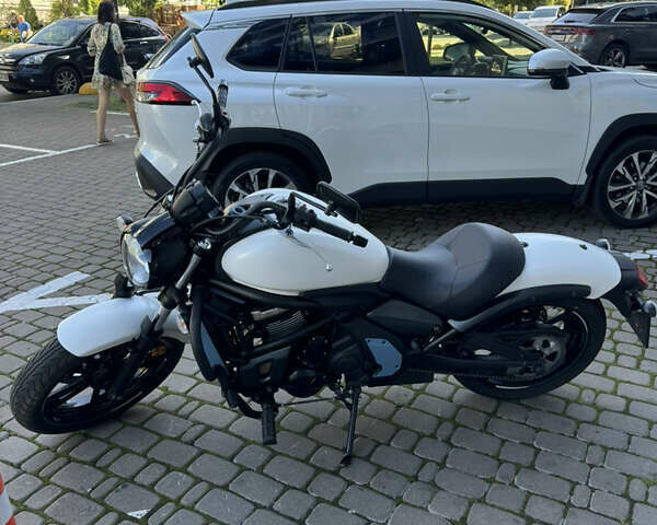 Черный Кавасаки Vulcan 650S, объемом двигателя 0.65 л и пробегом 2 тыс. км за 8500 $, фото 3 на Automoto.ua