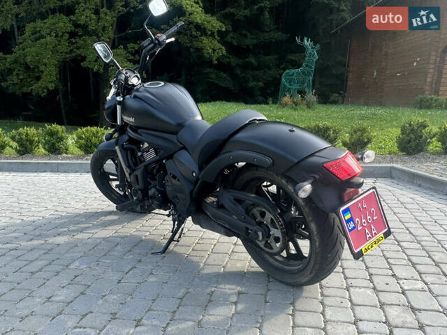 Черный Кавасаки Vulcan 650S, объемом двигателя 0.65 л и пробегом 4 тыс. км за 7500 $, фото 5 на Automoto.ua