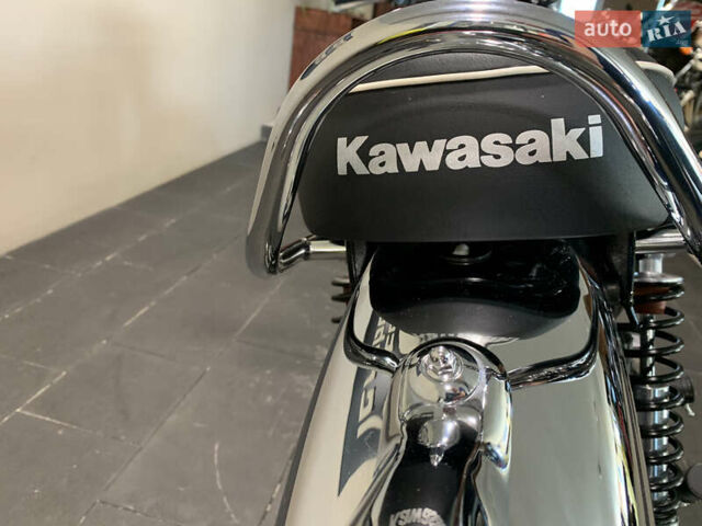 Черный Кавасаки W 800, объемом двигателя 0.8 л и пробегом 1 тыс. км за 13000 $, фото 21 на Automoto.ua