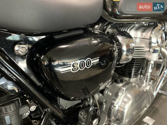 Черный Кавасаки W 800, объемом двигателя 0.8 л и пробегом 1 тыс. км за 13000 $, фото 16 на Automoto.ua