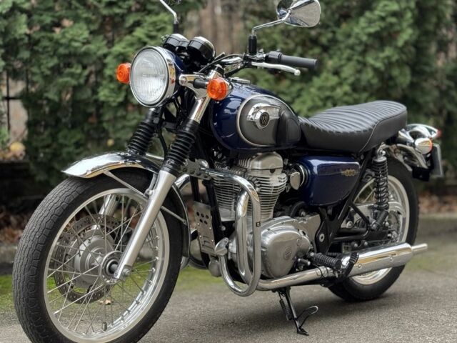 Кавасаки W 800, объемом двигателя 0 л и пробегом 0 тыс. км за 9500 $, фото 6 на Automoto.ua