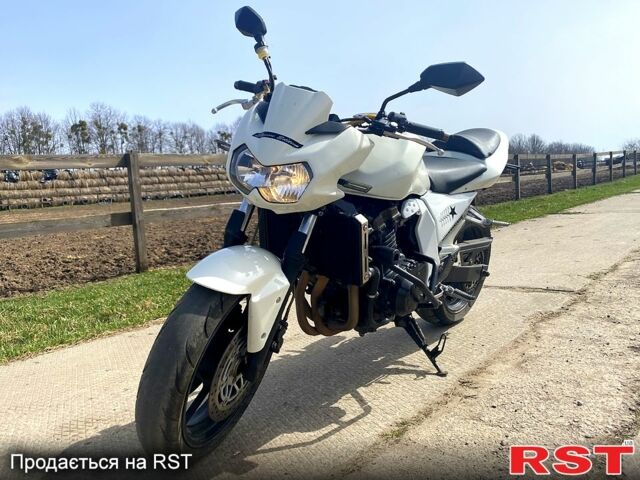 Кавасаки Z750, объемом двигателя 0.8 л и пробегом 29 тыс. км за 2600 $, фото 2 на Automoto.ua