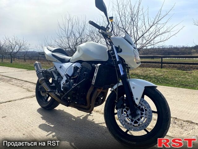 Кавасаки Z750, объемом двигателя 0.8 л и пробегом 29 тыс. км за 2600 $, фото 3 на Automoto.ua