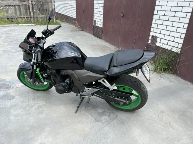 Кавасакі Z750, об'ємом двигуна 0.75 л та пробігом 0 тис. км за 4500 $, фото 4 на Automoto.ua