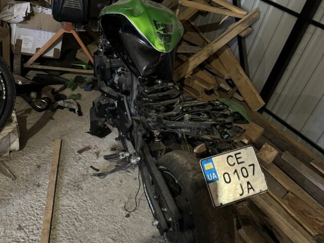 Кавасаки Z750, объемом двигателя 0.75 л и пробегом 0 тыс. км за 3499 $, фото 1 на Automoto.ua
