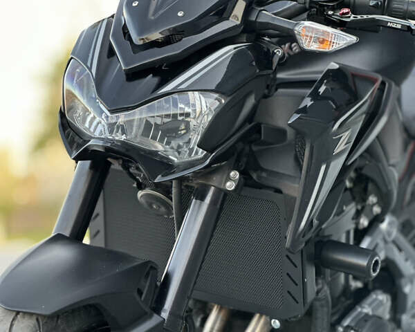 Черный Кавасаки Z900, объемом двигателя 0.95 л и пробегом 16 тыс. км за 9500 $, фото 15 на Automoto.ua