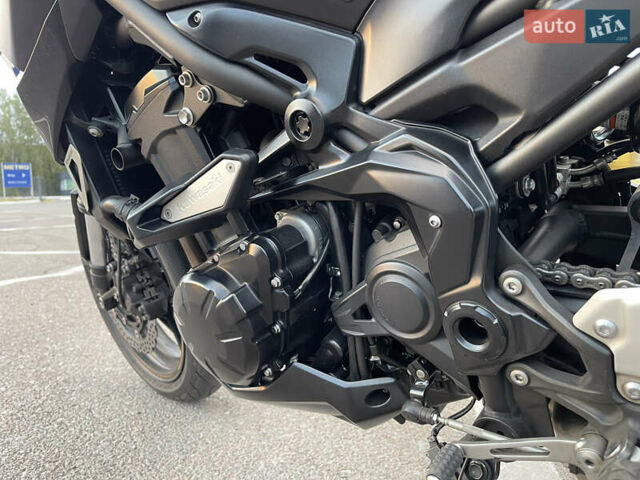 Черный Кавасаки Z900, объемом двигателя 0.9 л и пробегом 27 тыс. км за 9600 $, фото 22 на Automoto.ua