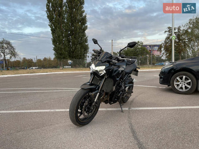Черный Кавасаки Z900, объемом двигателя 0.9 л и пробегом 27 тыс. км за 9600 $, фото 31 на Automoto.ua