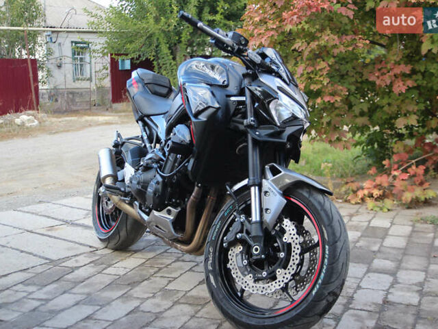 Чорний Кавасакі Z900, об'ємом двигуна 0.95 л та пробігом 32 тис. км за 9200 $, фото 6 на Automoto.ua