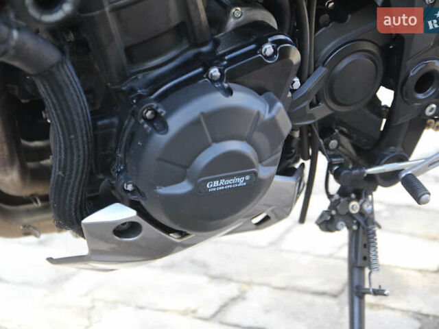 Чорний Кавасакі Z900, об'ємом двигуна 0.95 л та пробігом 32 тис. км за 9200 $, фото 12 на Automoto.ua