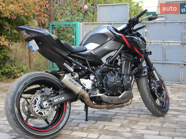 Чорний Кавасакі Z900, об'ємом двигуна 0.95 л та пробігом 32 тис. км за 9200 $, фото 2 на Automoto.ua