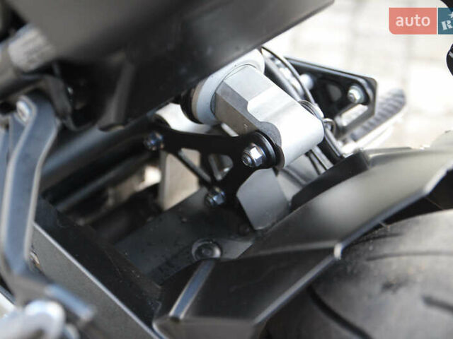 Чорний Кавасакі Z900, об'ємом двигуна 0.95 л та пробігом 32 тис. км за 9200 $, фото 14 на Automoto.ua