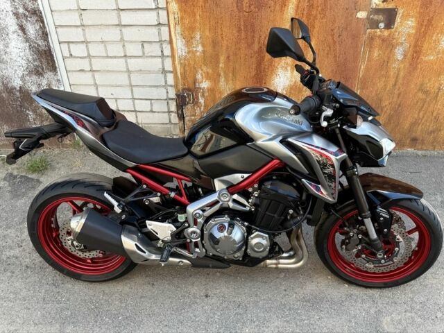 Кавасаки Z900, объемом двигателя 0.9 л и пробегом 0 тыс. км за 8700 $, фото 13 на Automoto.ua