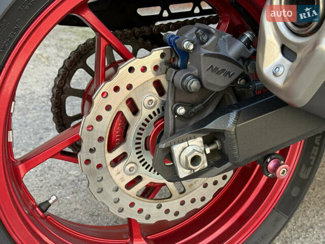 Кавасаки Z900, объемом двигателя 0.9 л и пробегом 21 тыс. км за 8999 $, фото 16 на Automoto.ua