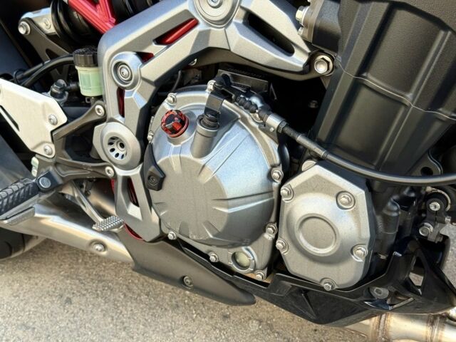 Кавасаки Z900, объемом двигателя 0.9 л и пробегом 0 тыс. км за 8700 $, фото 18 на Automoto.ua