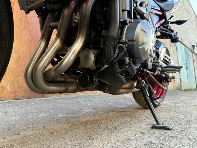 Кавасаки Z900, объемом двигателя 0.9 л и пробегом 0 тыс. км за 8700 $, фото 10 на Automoto.ua