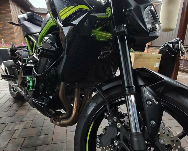 Кавасакі Z900, об'ємом двигуна 0.95 л та пробігом 4 тис. км за 10000 $, фото 8 на Automoto.ua