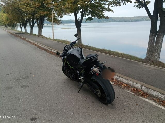 Кавасакі Z900, об'ємом двигуна 0.9 л та пробігом 0 тис. км за 5000 $, фото 4 на Automoto.ua