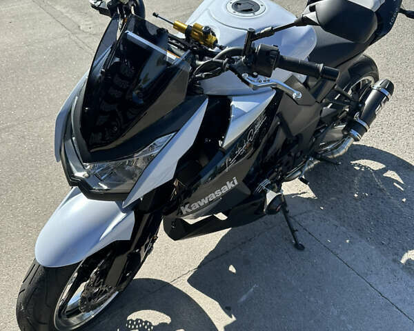 Білий Кавасакі Z 1000, об'ємом двигуна 1.04 л та пробігом 3 тис. км за 9200 $, фото 5 на Automoto.ua