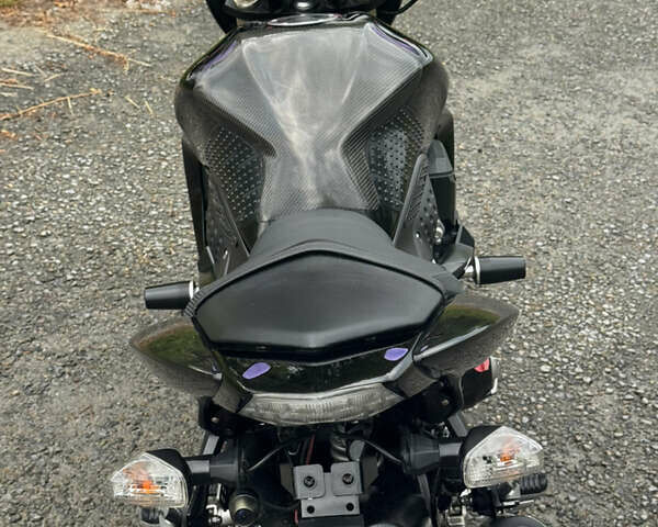 Черный Кавасаки Z 1000, объемом двигателя 1 л и пробегом 28 тыс. км за 7750 $, фото 5 на Automoto.ua