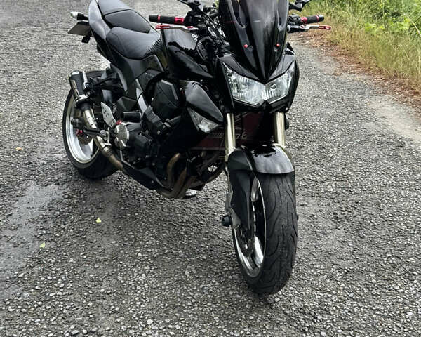 Черный Кавасаки Z 1000, объемом двигателя 1 л и пробегом 28 тыс. км за 7750 $, фото 4 на Automoto.ua