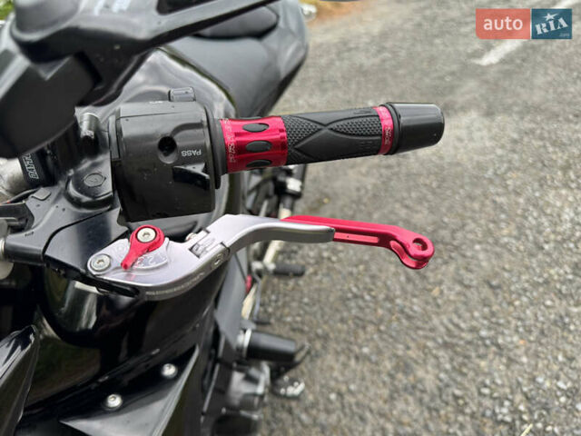 Черный Кавасаки Z 1000, объемом двигателя 1 л и пробегом 28 тыс. км за 7750 $, фото 10 на Automoto.ua