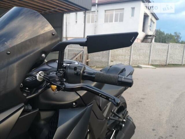 Черный Кавасаки Z 1000, объемом двигателя 1 л и пробегом 14 тыс. км за 9449 $, фото 9 на Automoto.ua