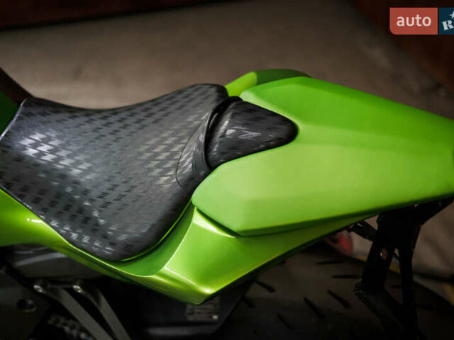 Кавасаки Z 1000, объемом двигателя 1 л и пробегом 16 тыс. км за 12500 $, фото 12 на Automoto.ua