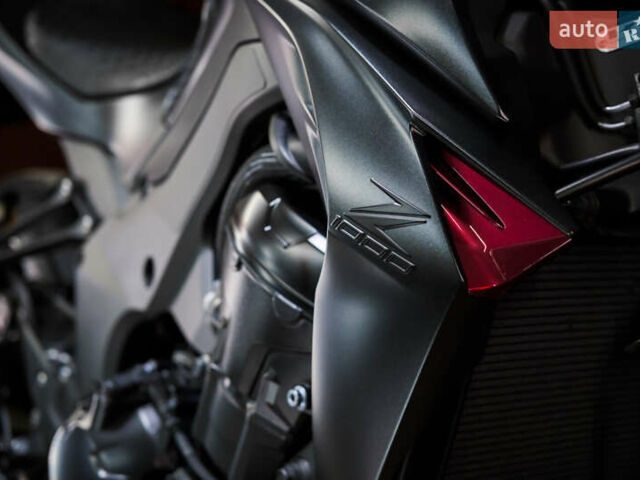 Кавасаки Z 1000, объемом двигателя 1 л и пробегом 4 тыс. км за 14000 $, фото 9 на Automoto.ua