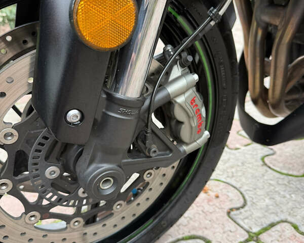 Кавасаки Z 1000, объемом двигателя 1 л и пробегом 22 тыс. км за 11700 $, фото 11 на Automoto.ua