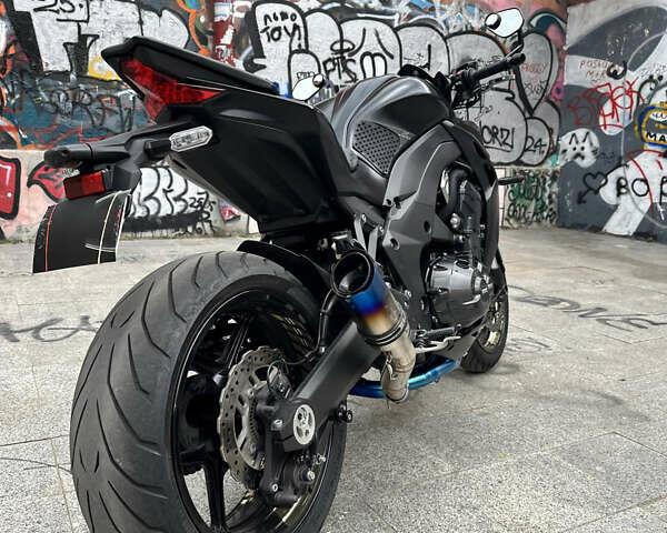 Кавасаки Z 1000, объемом двигателя 1 л и пробегом 19 тыс. км за 12000 $, фото 4 на Automoto.ua