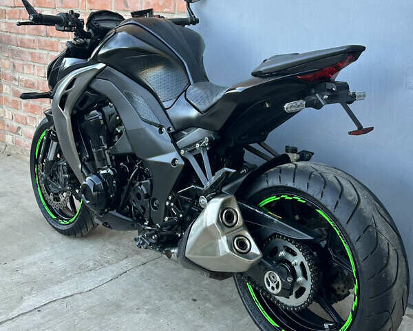 Кавасаки Z 1000, объемом двигателя 1 л и пробегом 29 тыс. км за 11400 $, фото 9 на Automoto.ua