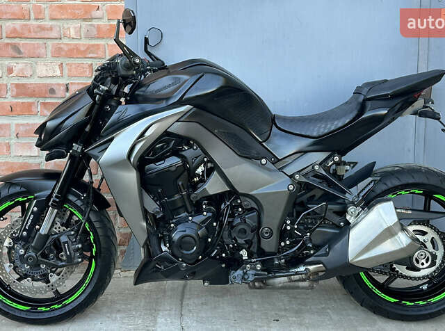 Кавасаки Z 1000, объемом двигателя 1 л и пробегом 29 тыс. км за 11400 $, фото 8 на Automoto.ua
