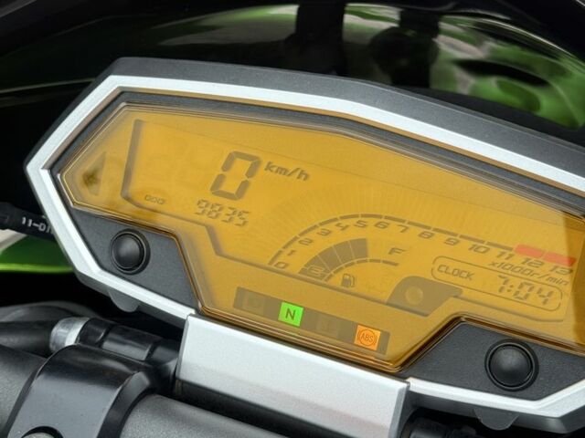 Кавасакі Z 1000, об'ємом двигуна 1 л та пробігом 0 тис. км за 9000 $, фото 3 на Automoto.ua