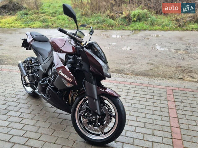 Кавасаки Z 1000, объемом двигателя 0 л и пробегом 30 тыс. км за 9200 $, фото 4 на Automoto.ua