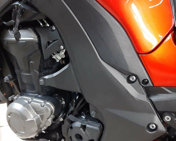 Оранжевый Кавасаки Z 1000, объемом двигателя 1.04 л и пробегом 35 тыс. км за 11500 $, фото 32 на Automoto.ua