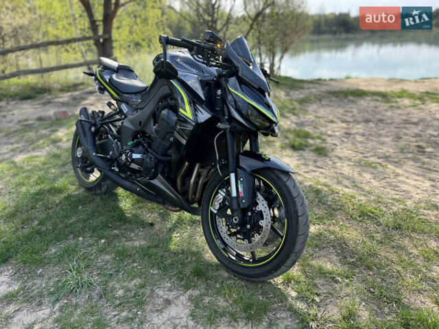 Черный Кавасаки Z 1000SX, объемом двигателя 1.04 л и пробегом 16 тыс. км за 13000 $, фото 3 на Automoto.ua