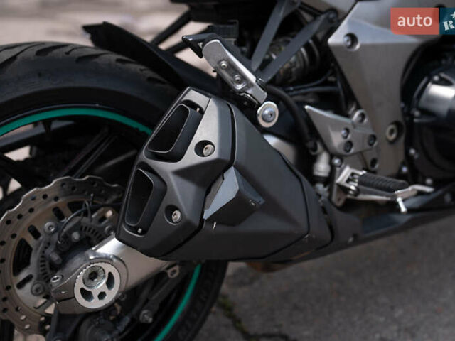 Кавасакі Z 1000SX, об'ємом двигуна 0 л та пробігом 26 тис. км за 8300 $, фото 6 на Automoto.ua