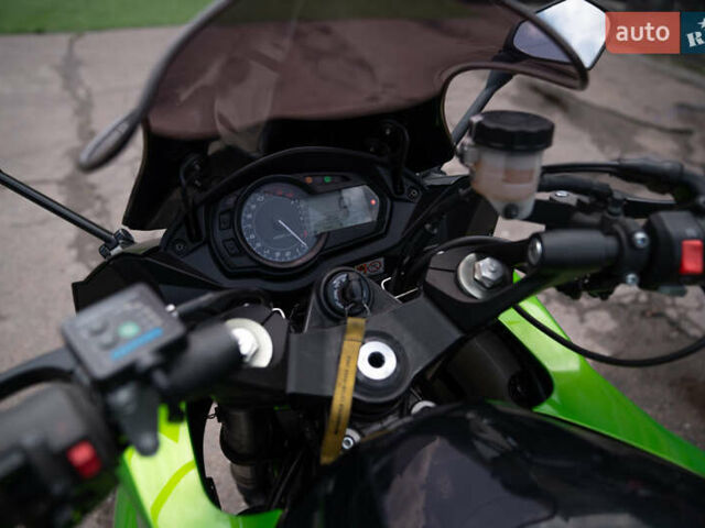 Кавасакі Z 1000SX, об'ємом двигуна 0 л та пробігом 26 тис. км за 8300 $, фото 9 на Automoto.ua