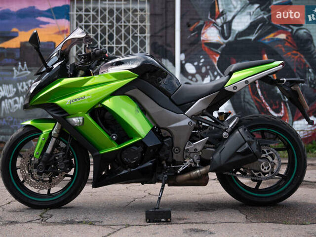 Кавасакі Z 1000SX, об'ємом двигуна 0 л та пробігом 26 тис. км за 8300 $, фото 3 на Automoto.ua