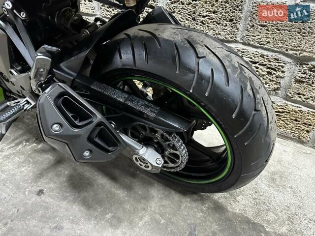 Кавасаки Z 1000SX, объемом двигателя 0 л и пробегом 12 тыс. км за 8900 $, фото 16 на Automoto.ua